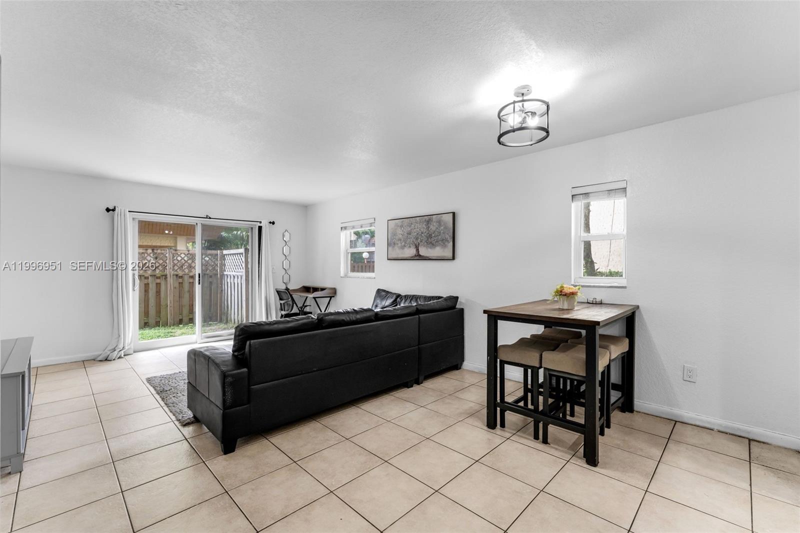 8500 SW 109th Ave # 114 Unit: 6-114