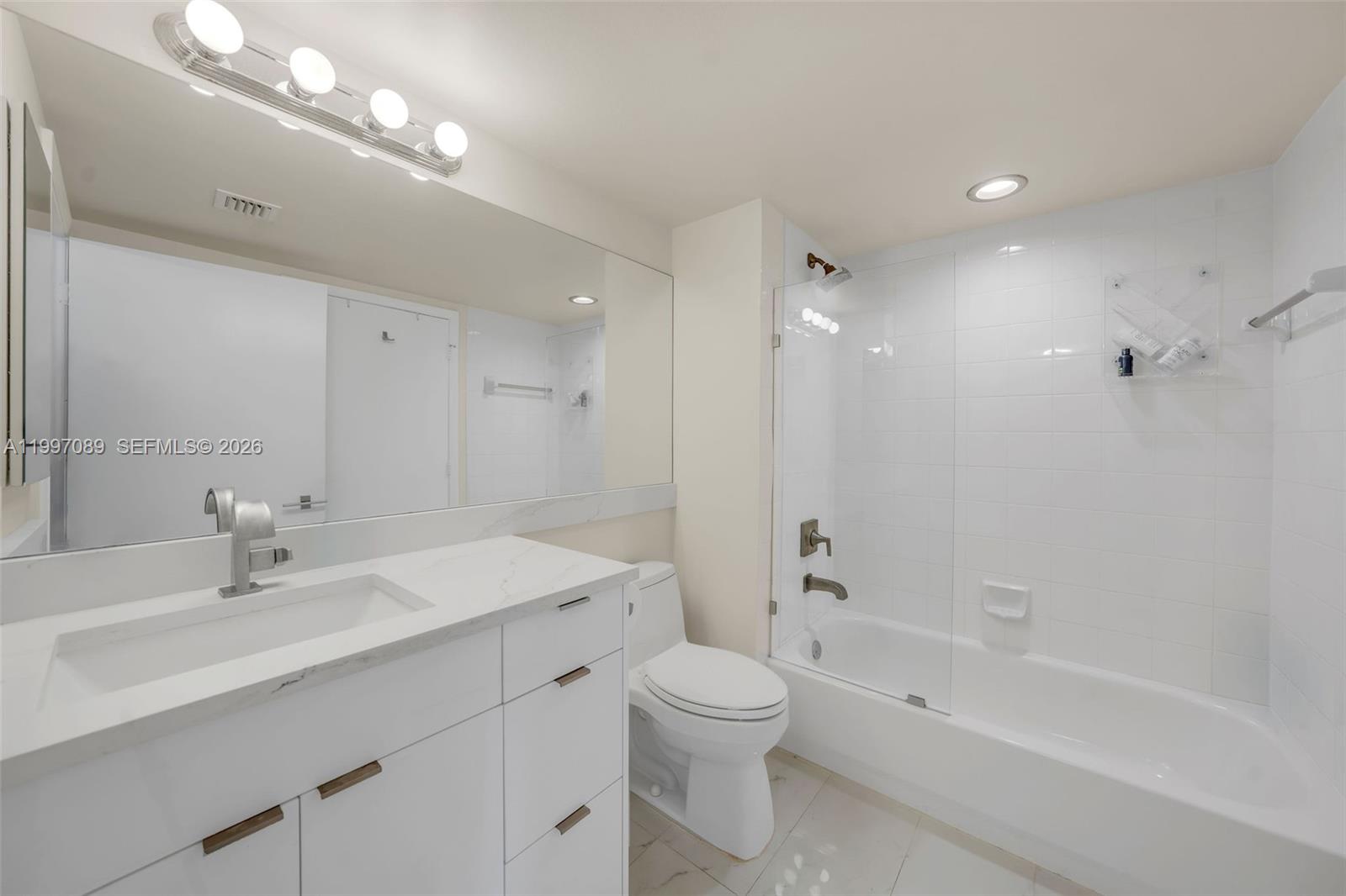 650 West Ave # 1912