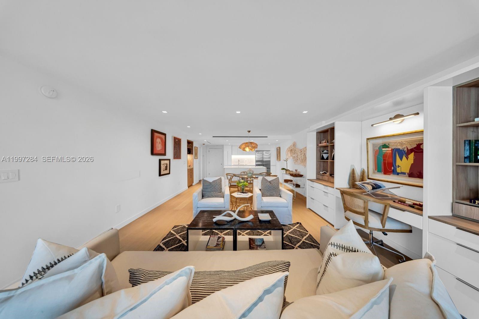 199 Ocean Lane Dr # 602