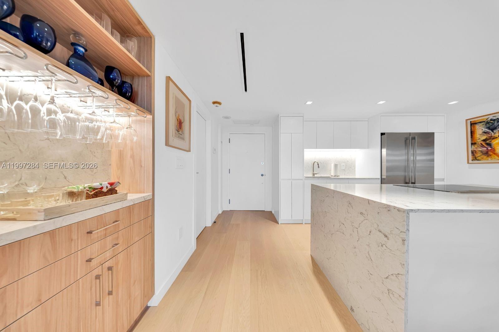 199 Ocean Lane Dr # 602