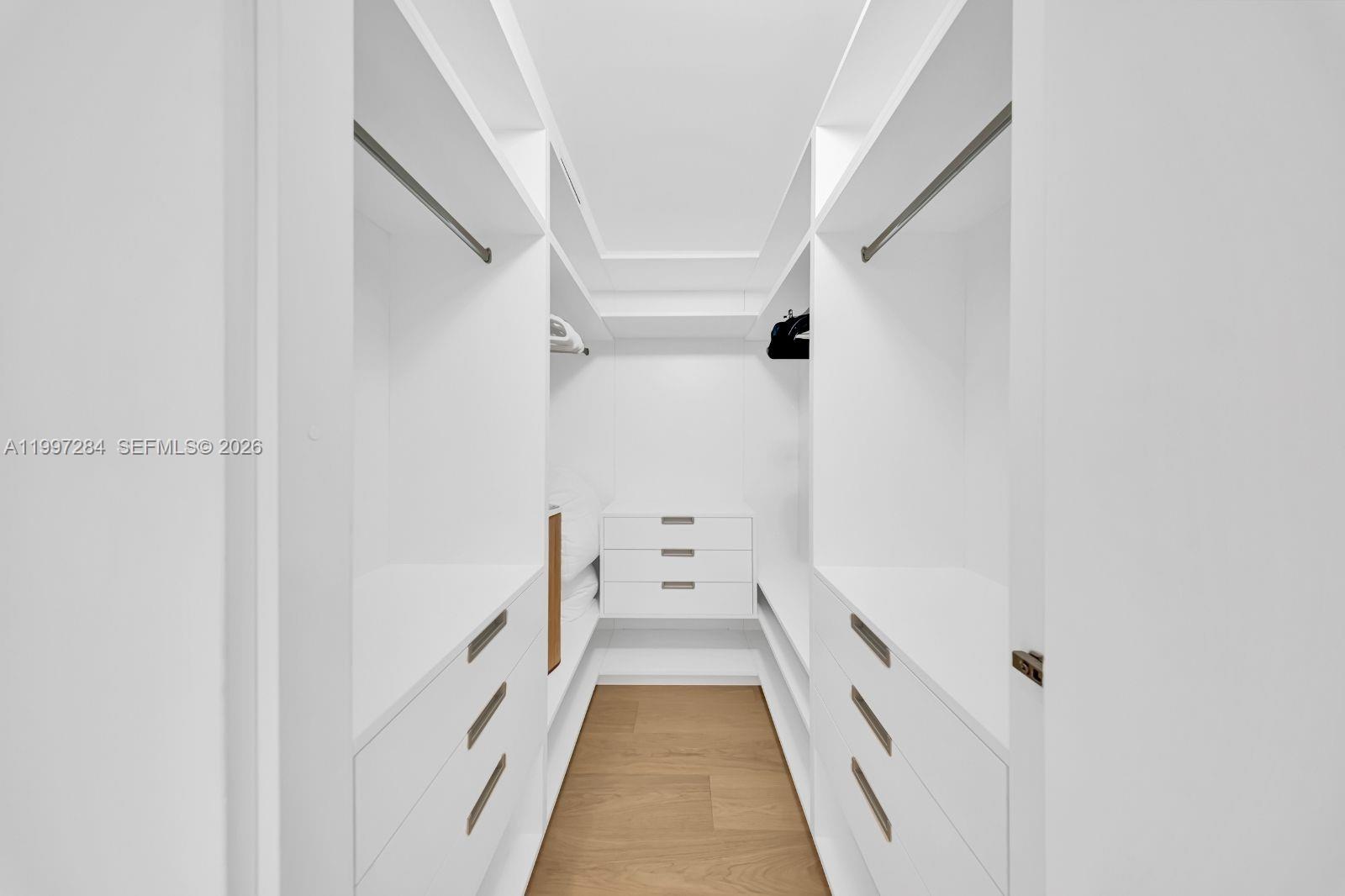 199 Ocean Lane Dr # 602