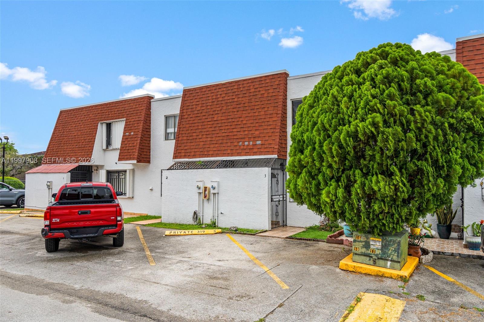 319 NW 109th Ave # 3B