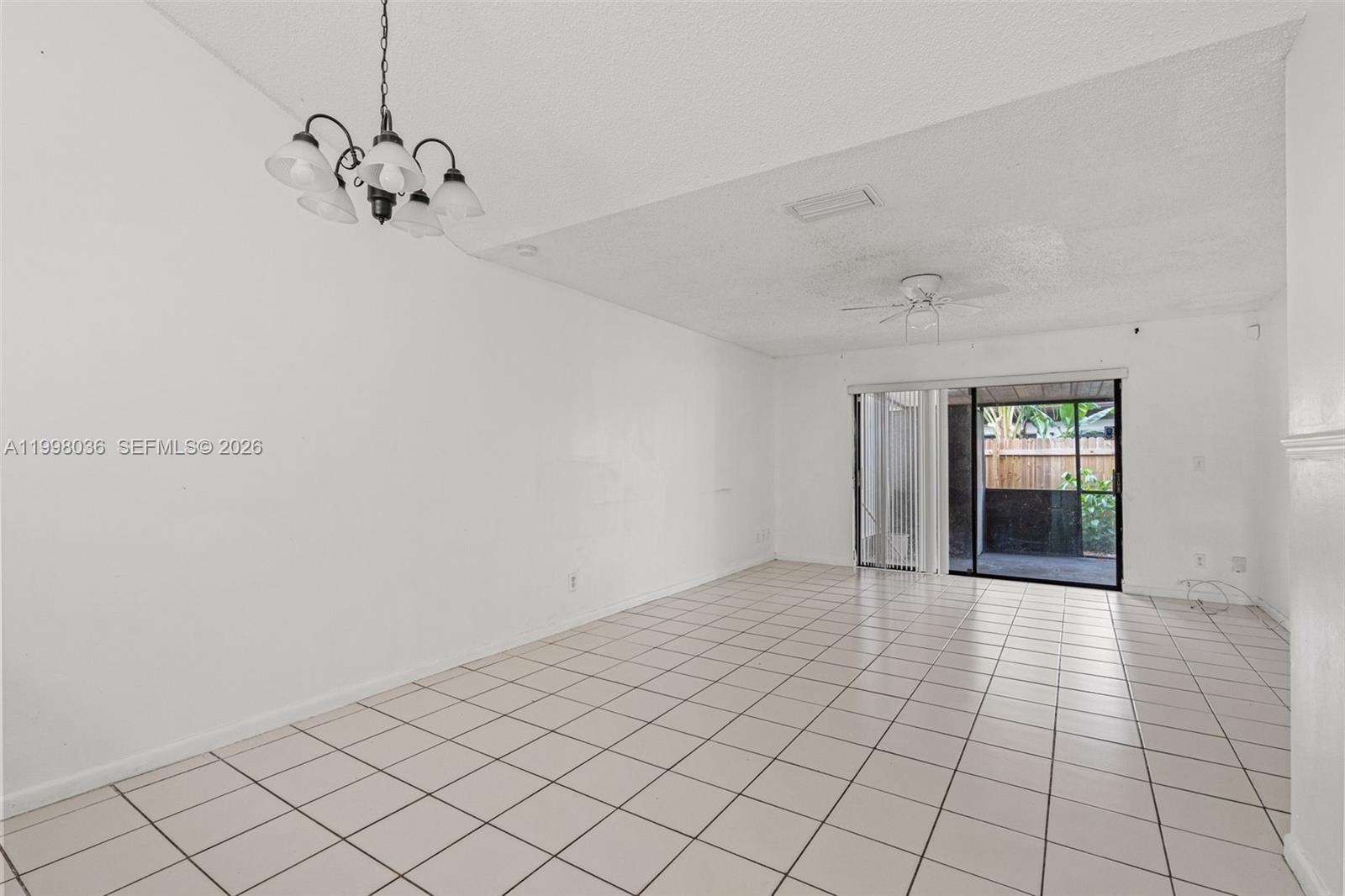 6916 SW 37th St # C Unit: 1-C