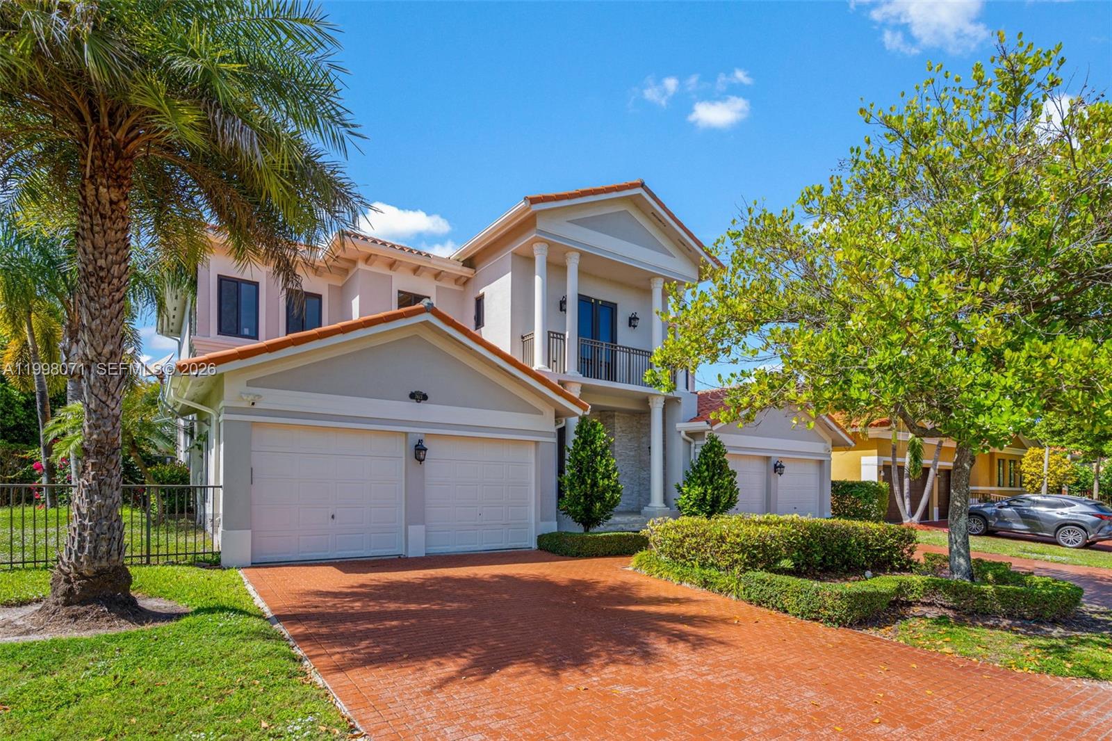 7613 SW 188th Ter