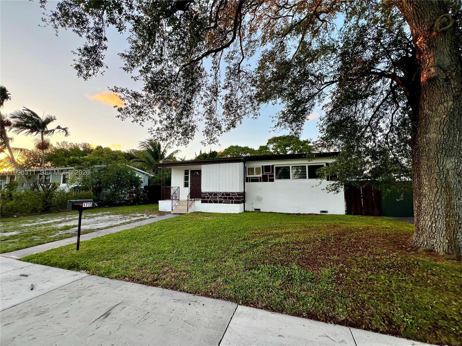 1715 NW 180th Ter
