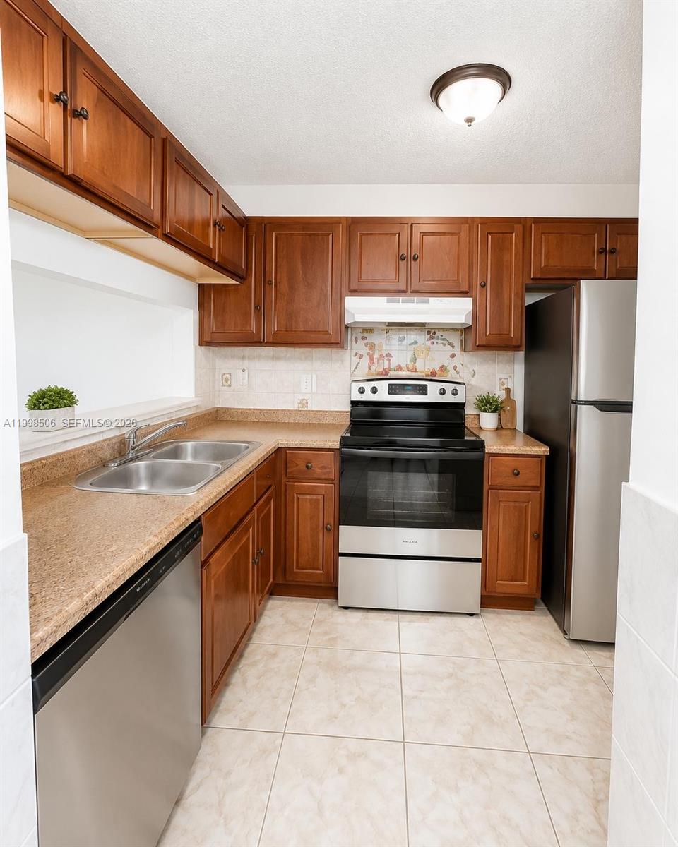 4295 NW 114th Ter # 4295