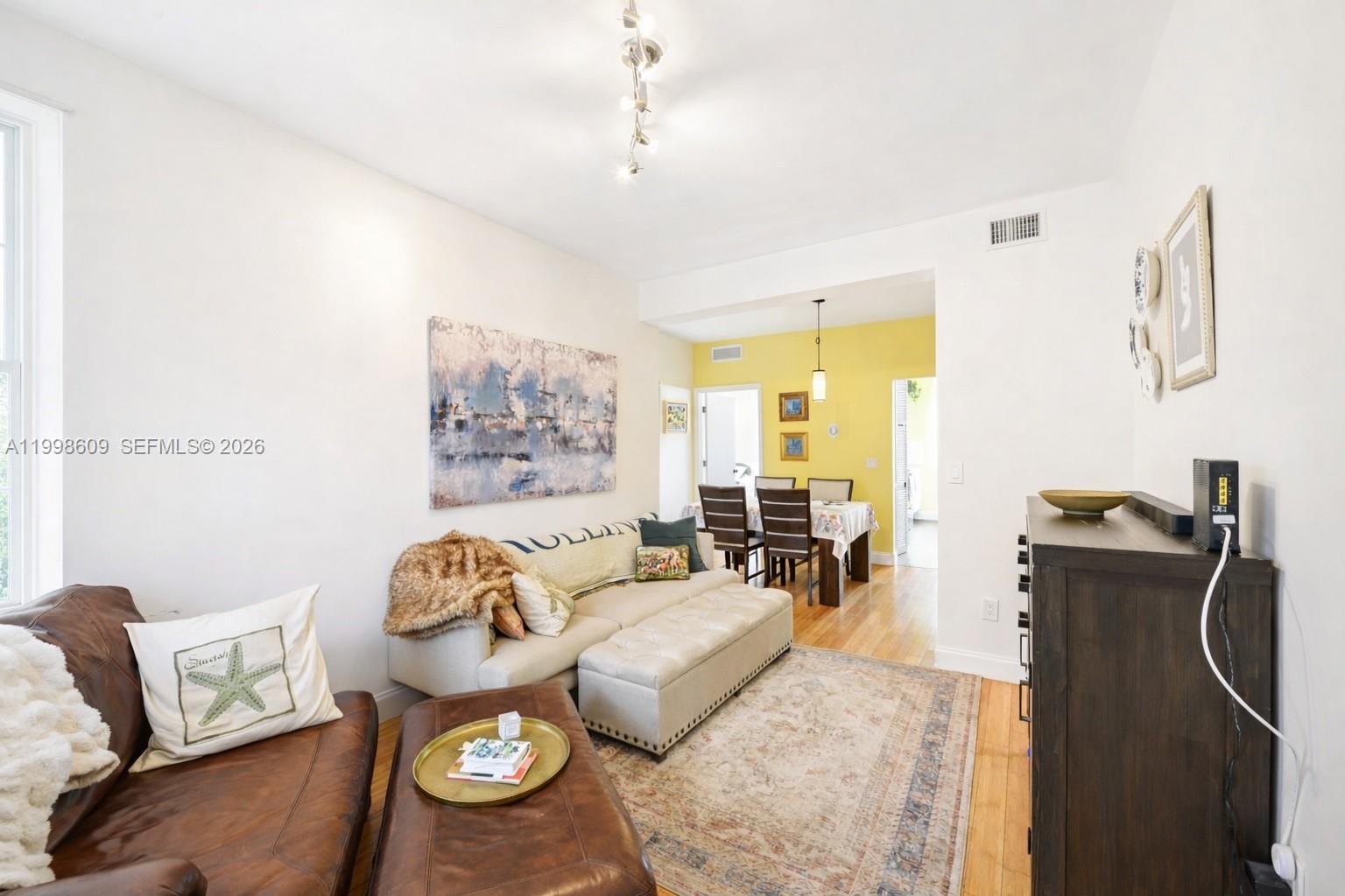 1510 Meridian Ave # 12