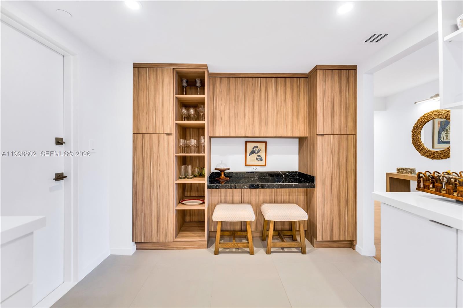 199 Ocean Lane Dr # 306