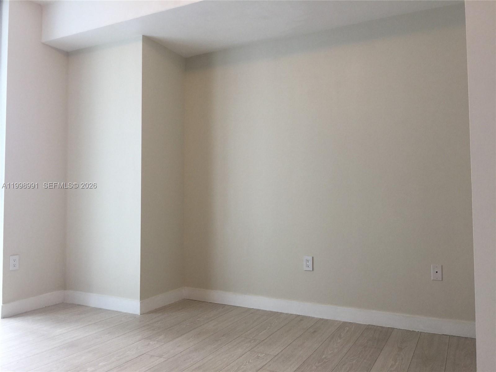 79 SW 12th St Unit: 1406-S