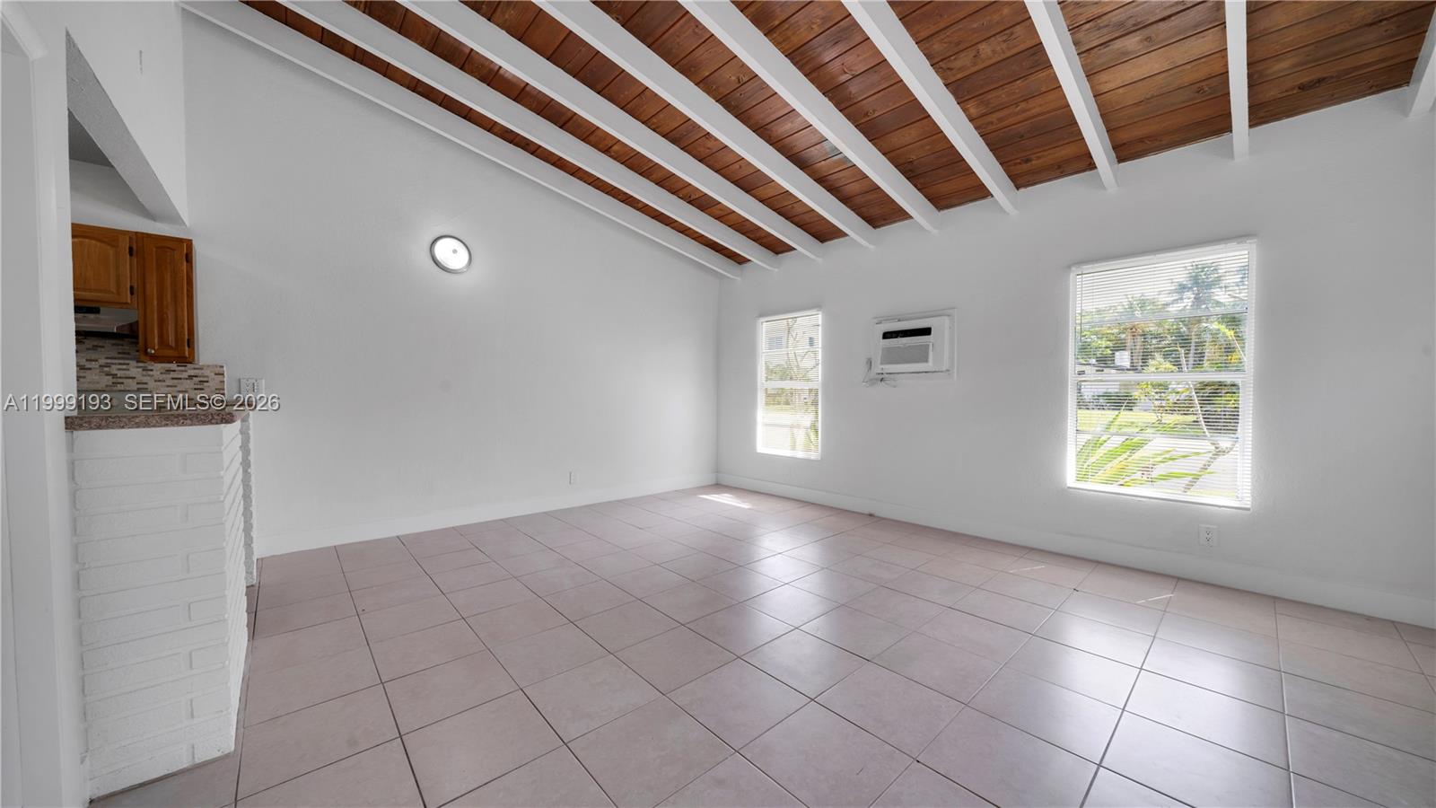 1501 SW 21st St # 2 Unit: 1-2