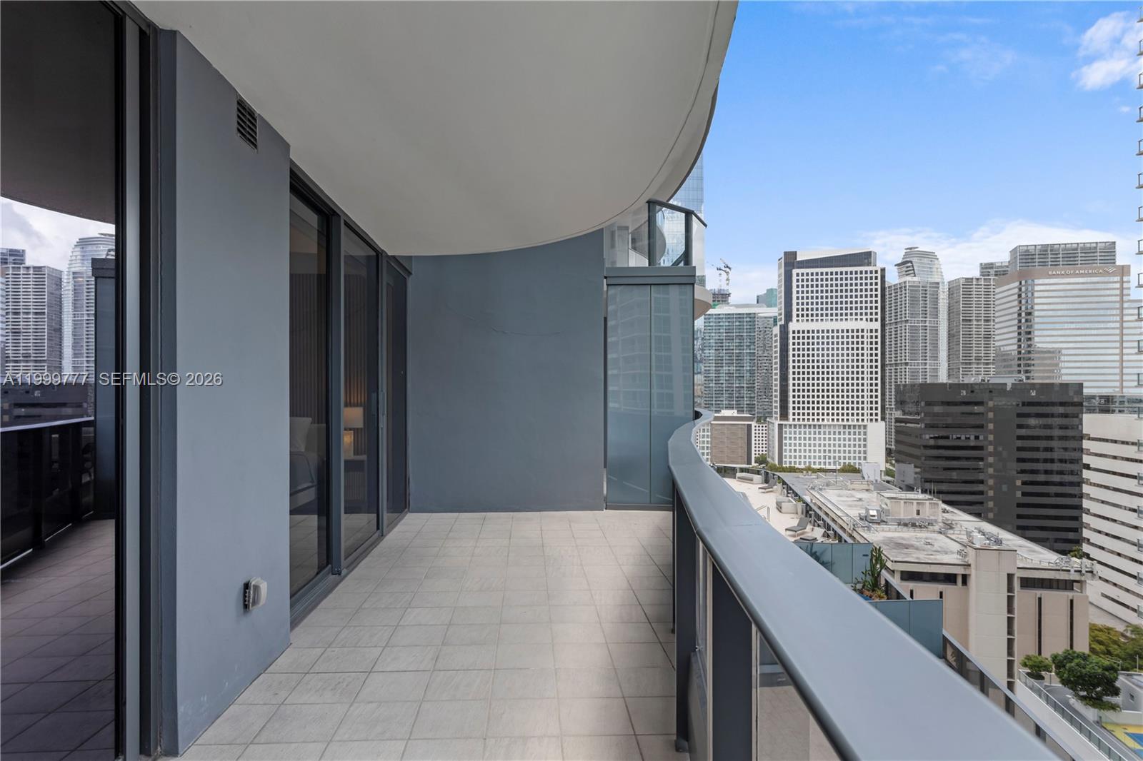 1000 Brickell Plz # 2003