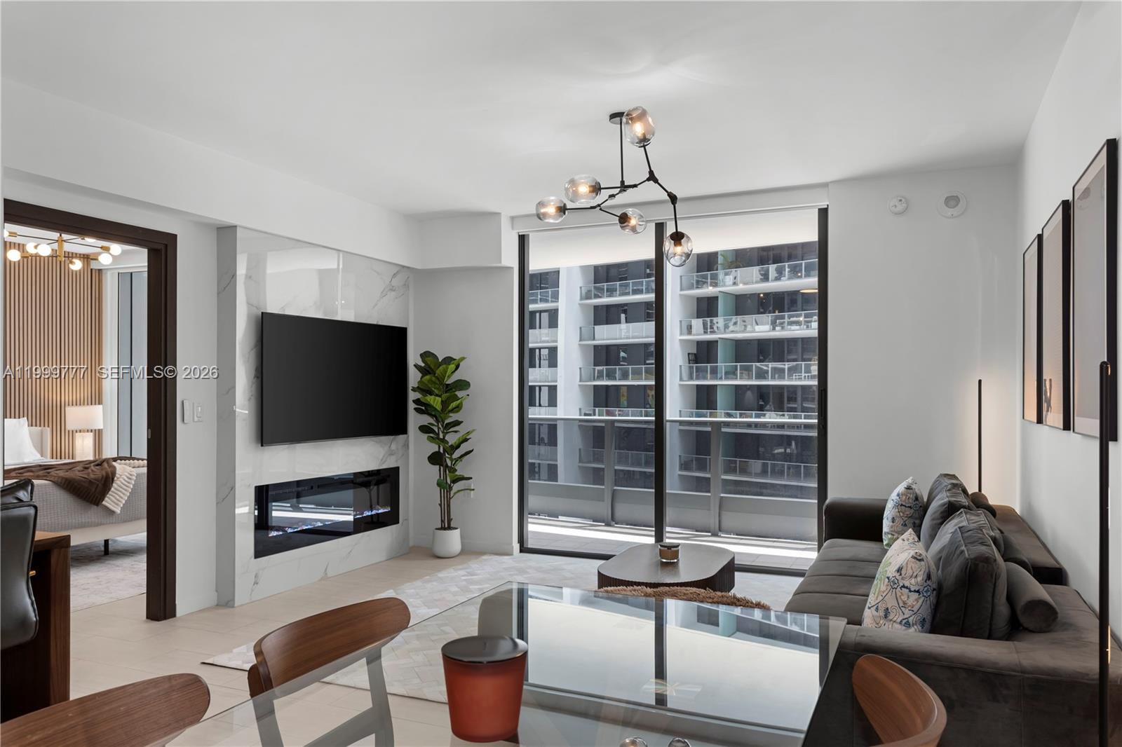 1000 Brickell Plz # 2003
