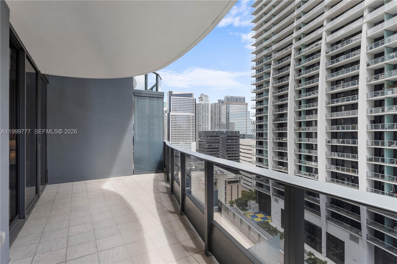 1000 Brickell Plz # 2003