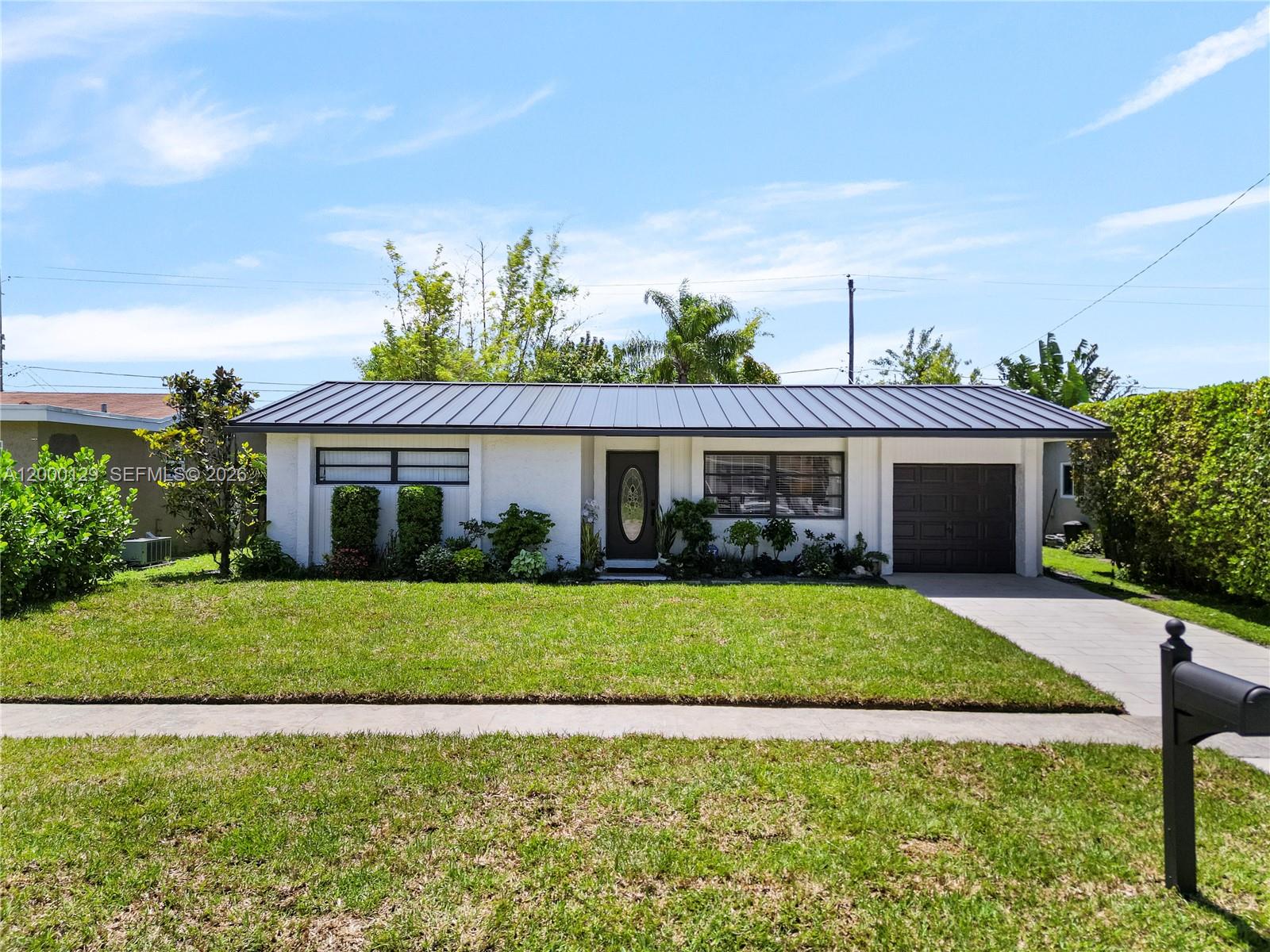 11740 NW 33rd St