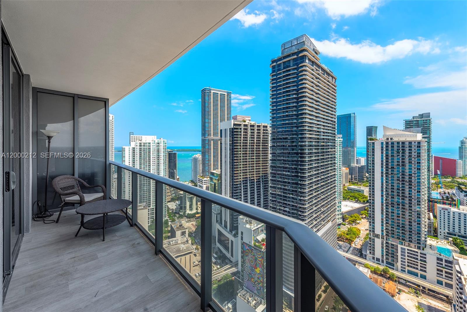 45 SW 9th St # 4006