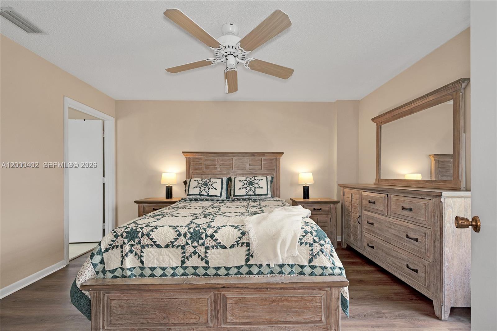 9449 Boca Cove Cir # 911