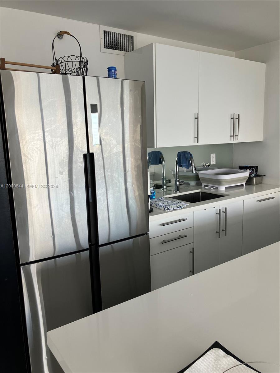 555 NE 15th St # 19K