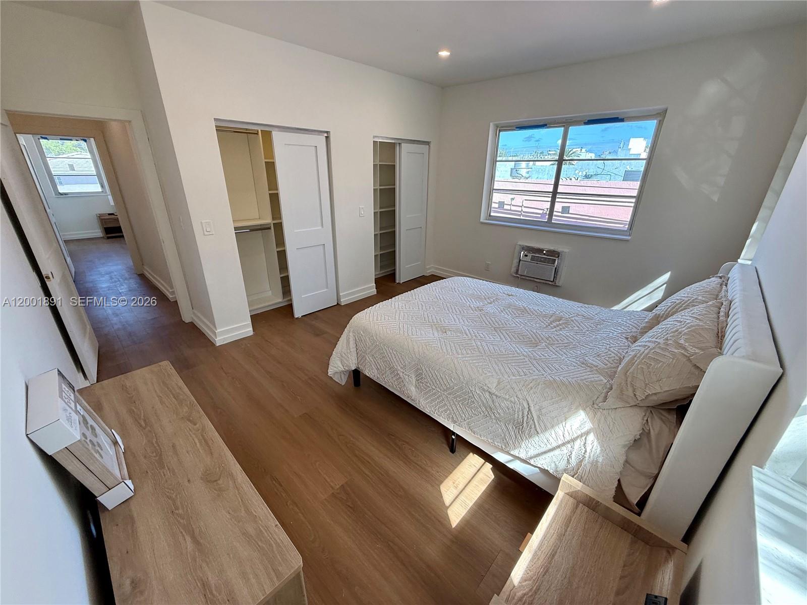 1535 West Ave # 5