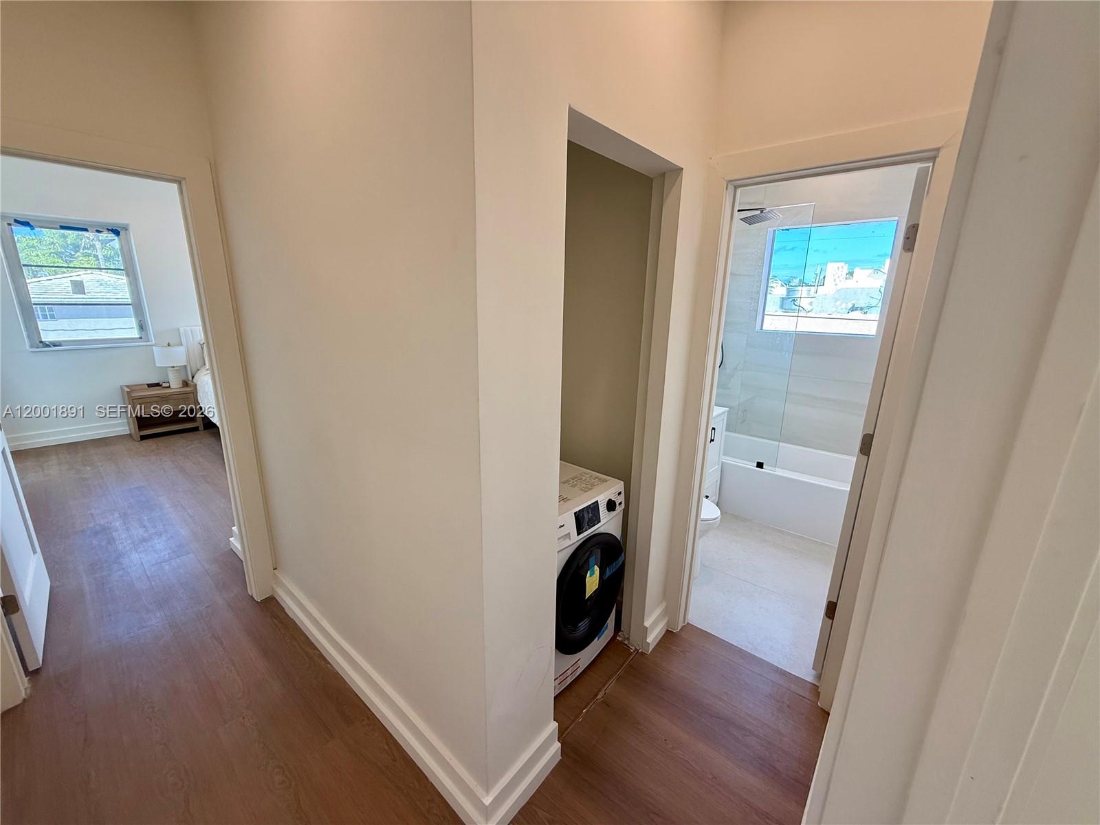 1535 West Ave # 5