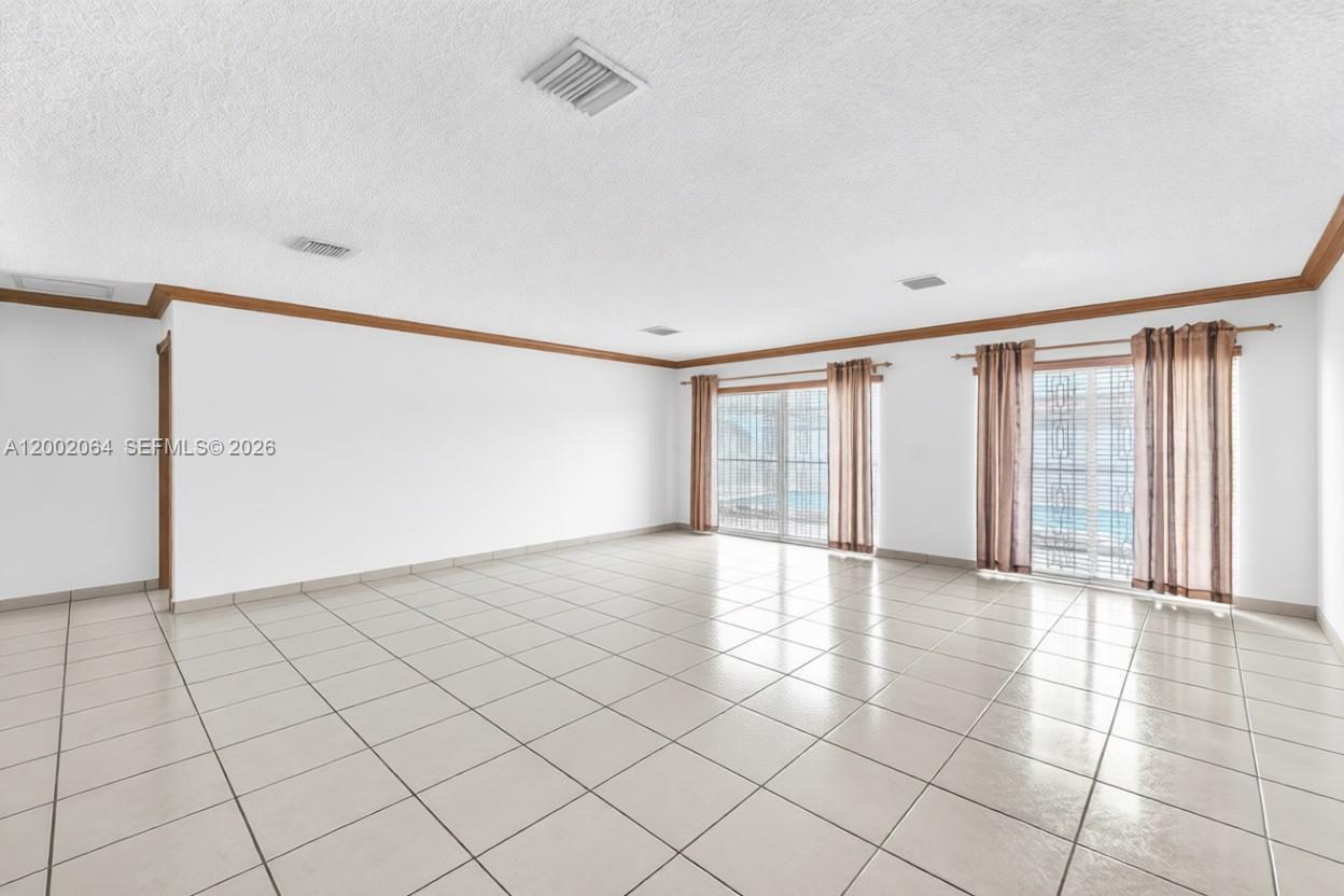 12310 SW 39th Terrace