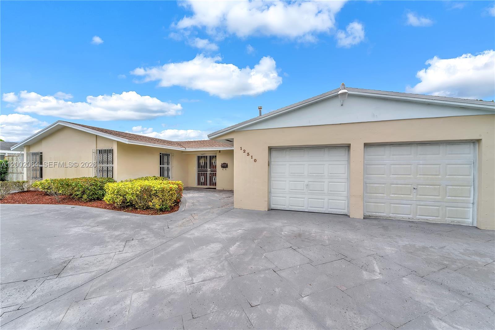 12310 SW 39th Terrace