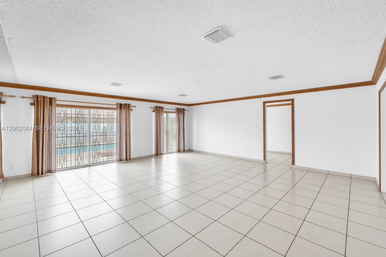 12310 SW 39th Terrace
