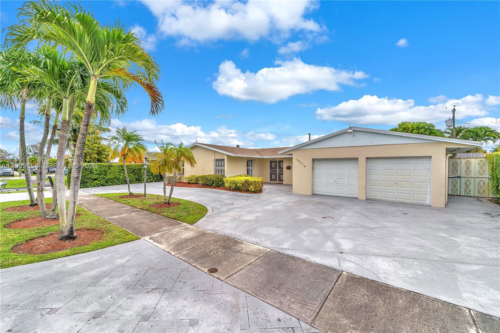 12310 SW 39th Terrace