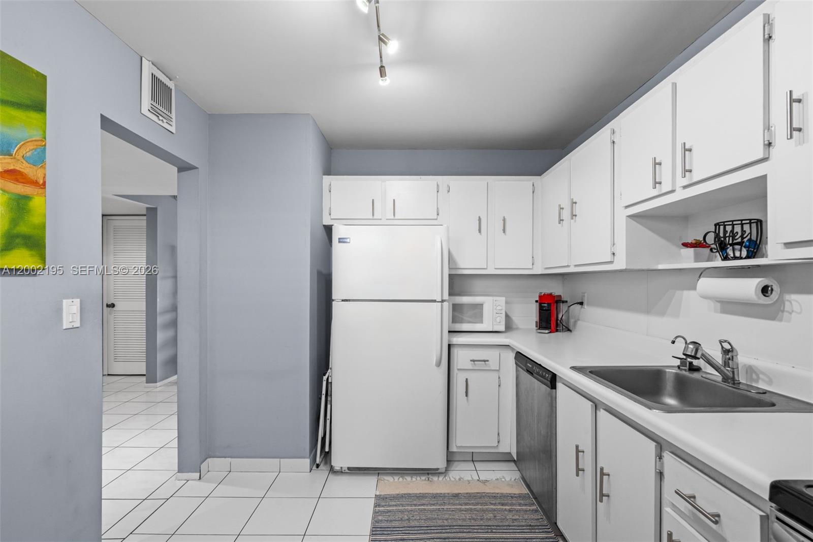 3050 NE 16th Ave # 605