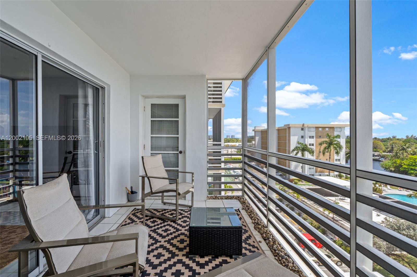 3050 NE 16th Ave # 605
