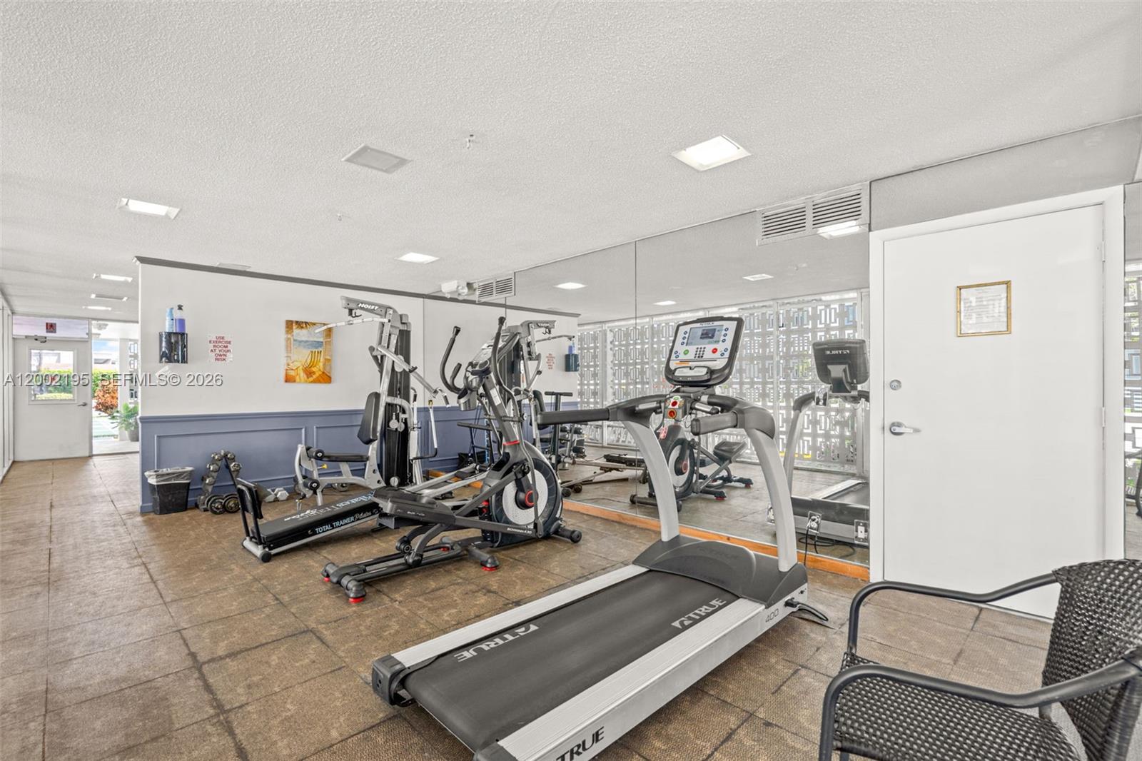 3050 NE 16th Ave # 605