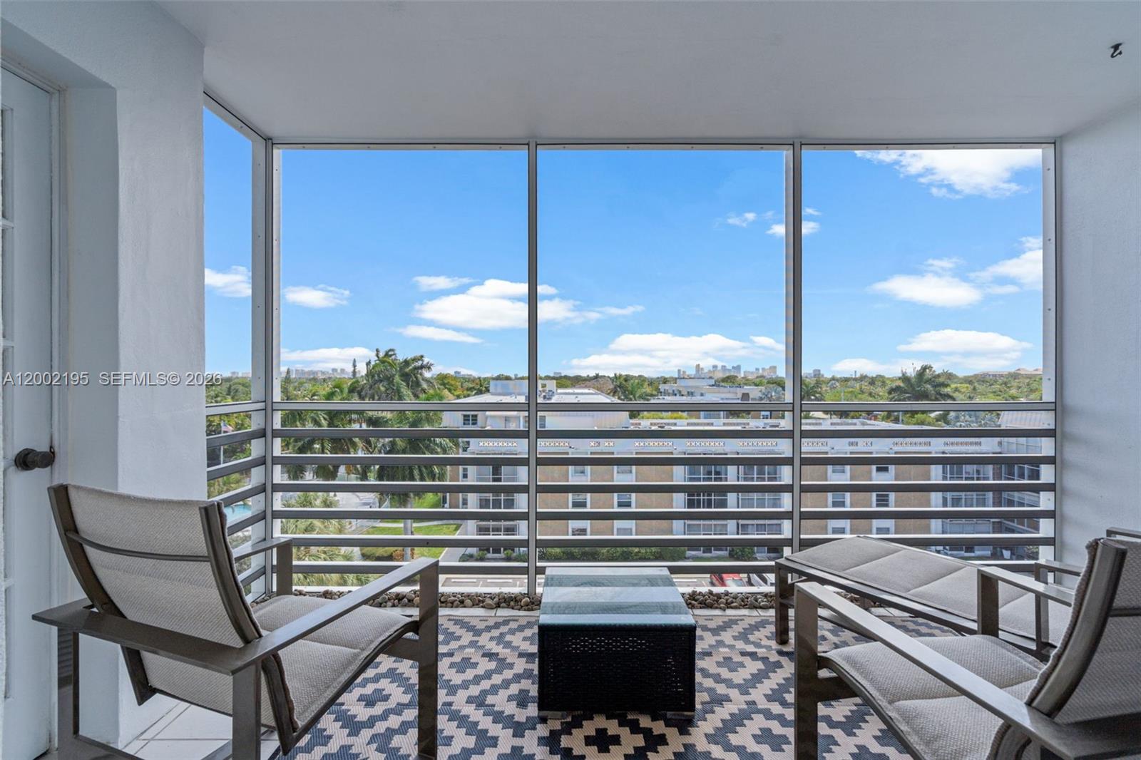 3050 NE 16th Ave # 605