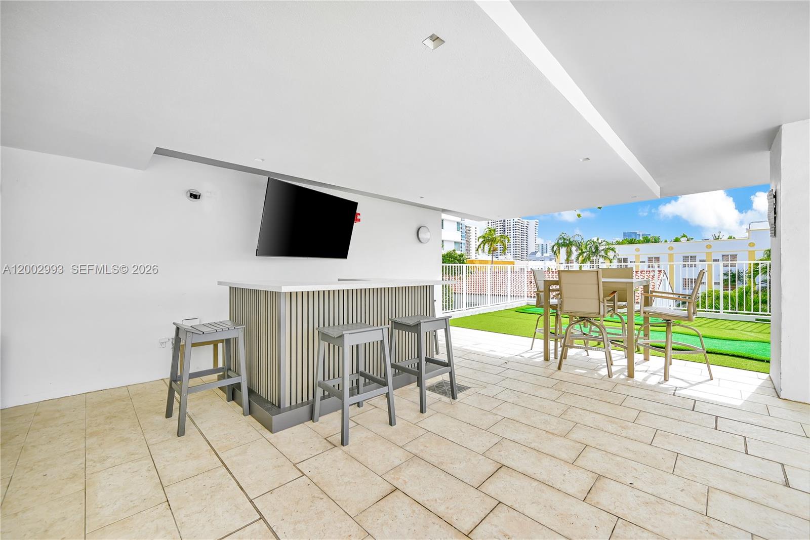 2829 Indian Creek Dr # 410