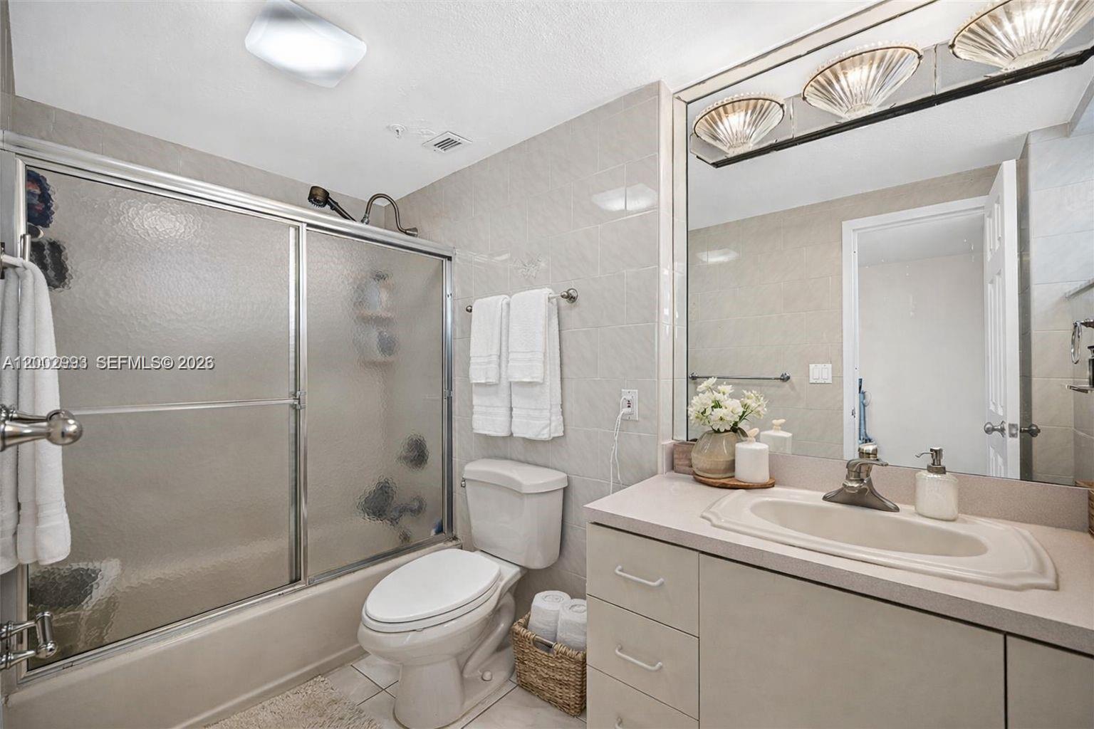 2829 Indian Creek Dr # 410