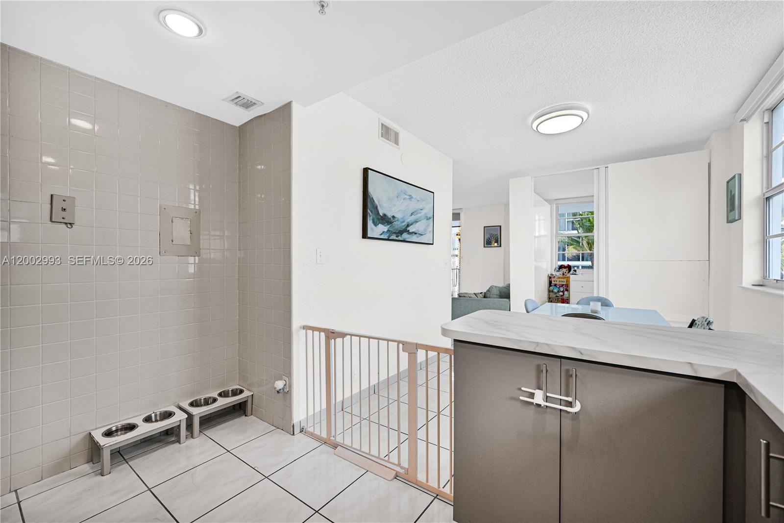 2829 Indian Creek Dr # 410