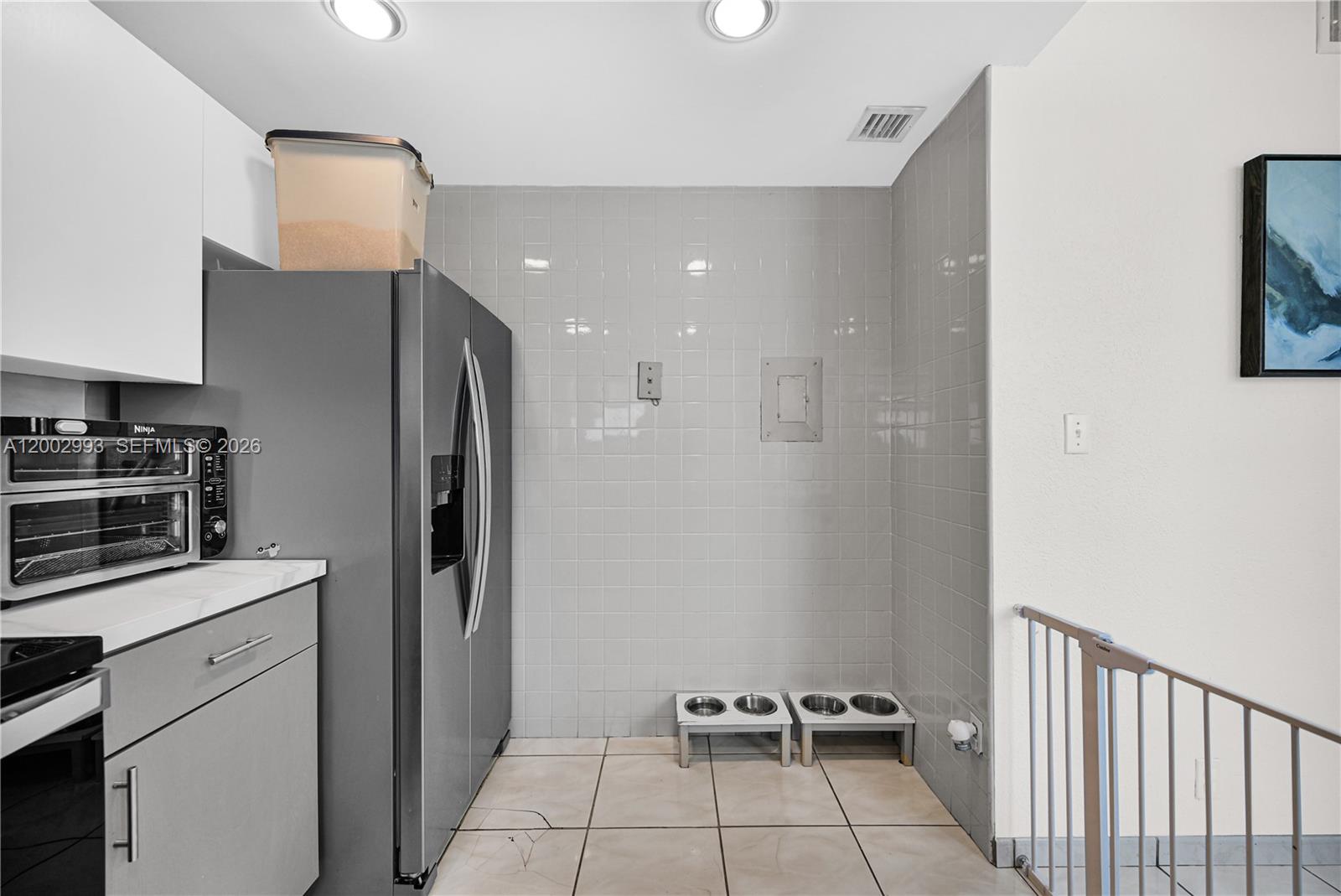 2829 Indian Creek Dr # 410