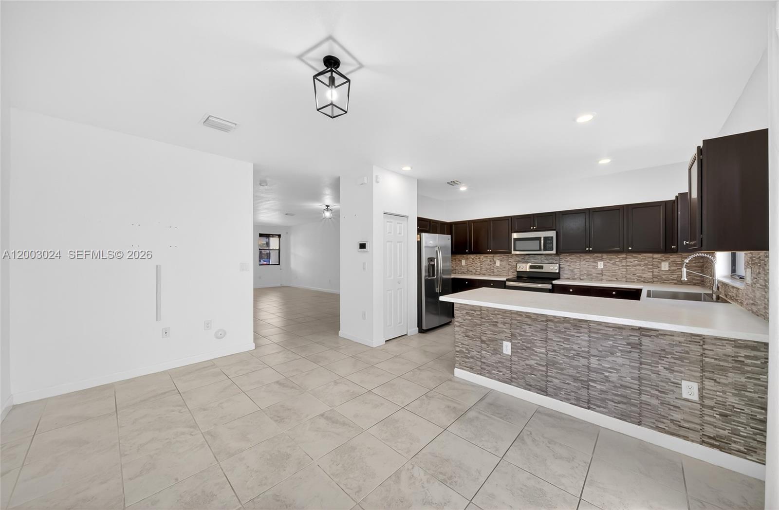 11469 SW 252nd Ter