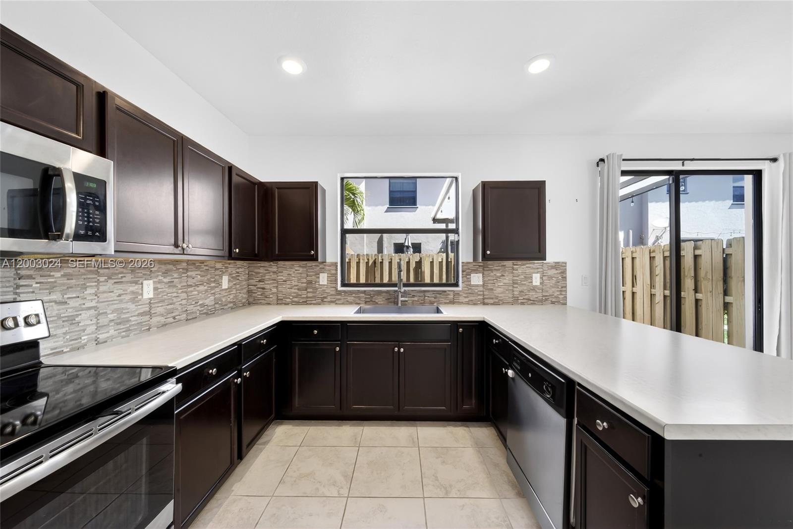 11469 SW 252nd Ter
