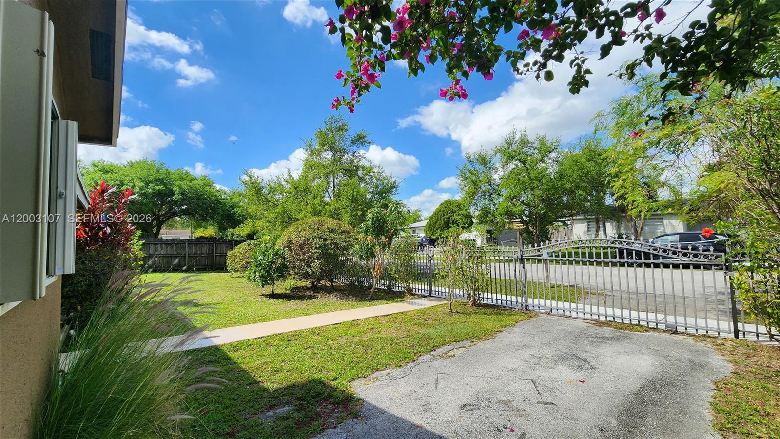 20301 SW 105th Ave