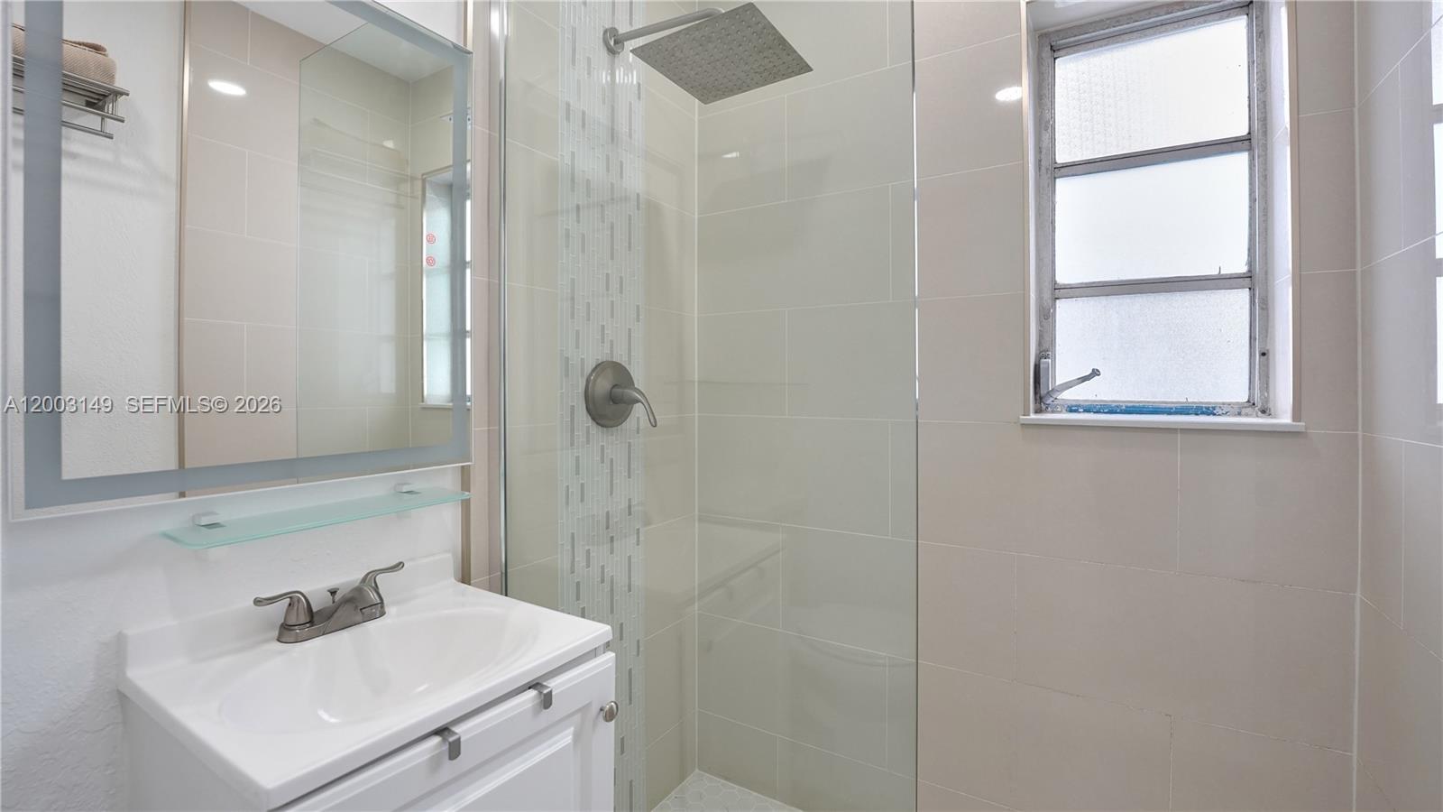 1441 NE 154th Ter