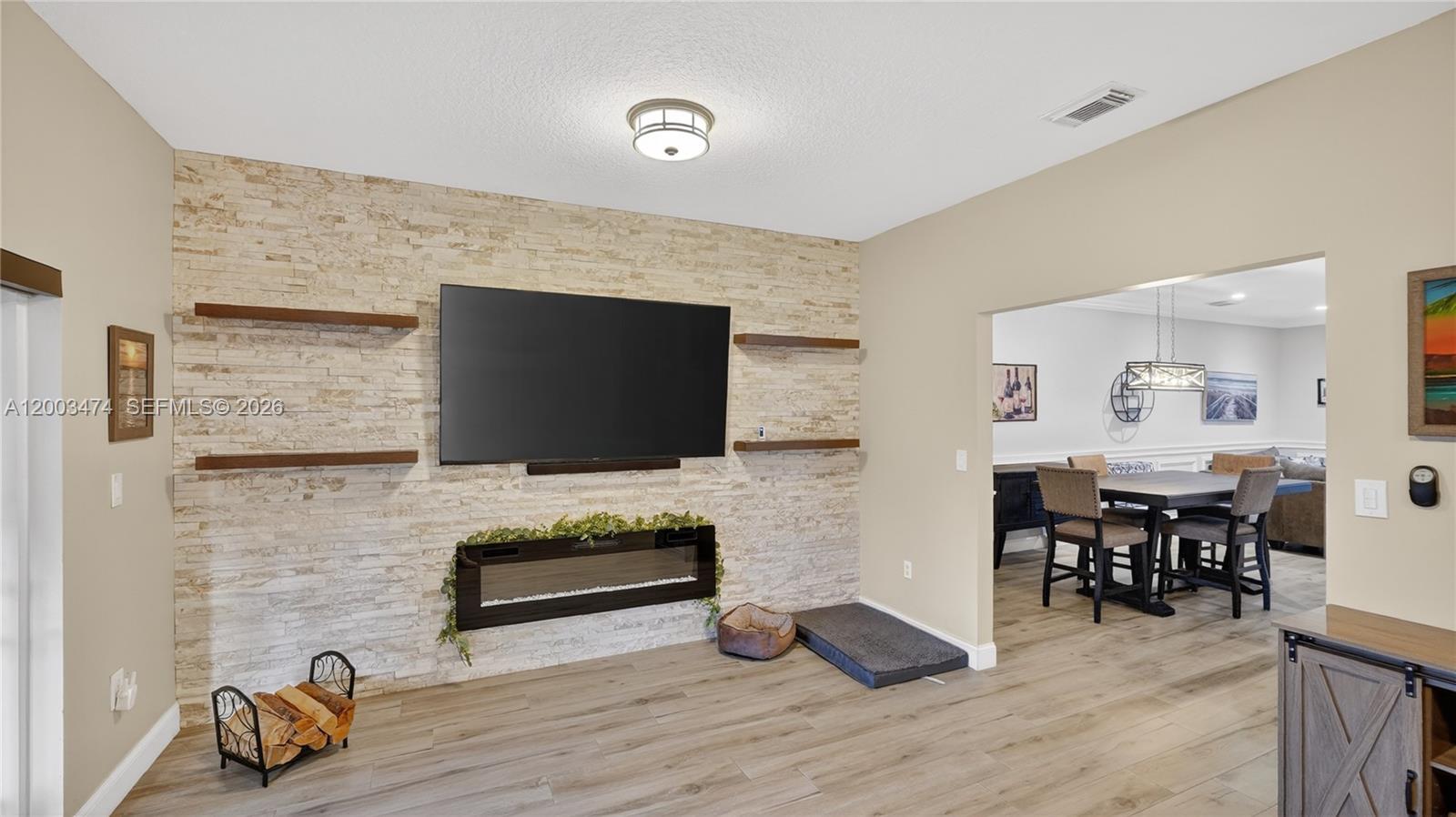 15893 SW 138th Ter