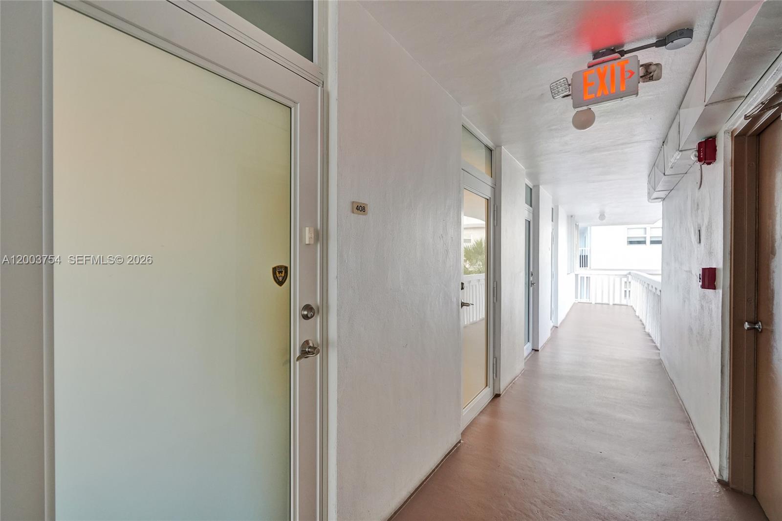 410 Golden Isles Dr # 408