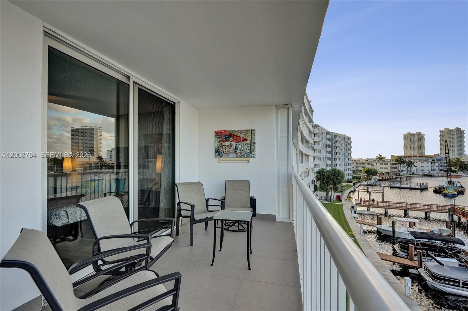 410 Golden Isles Dr # 408