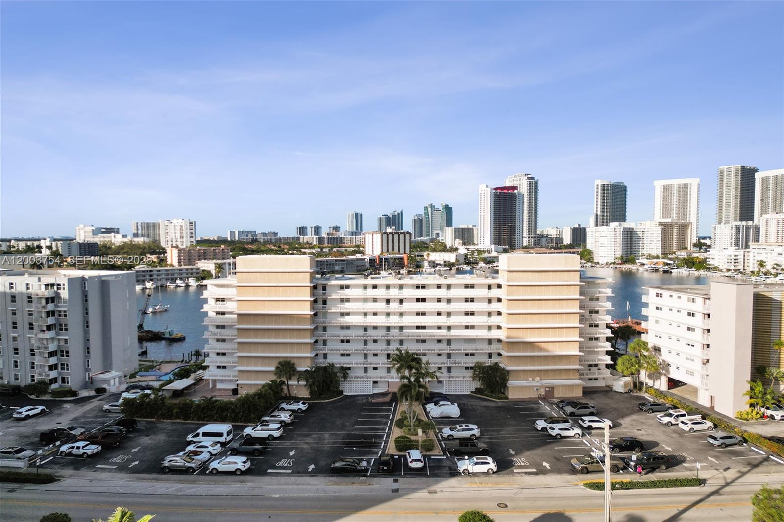 410 Golden Isles Dr # 408