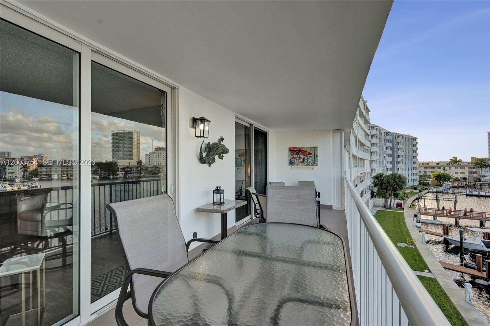 410 Golden Isles Dr # 408