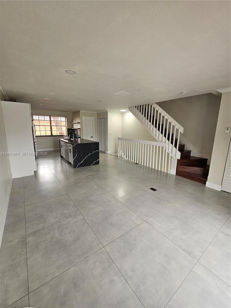 9846 Hammocks Blvd # 107