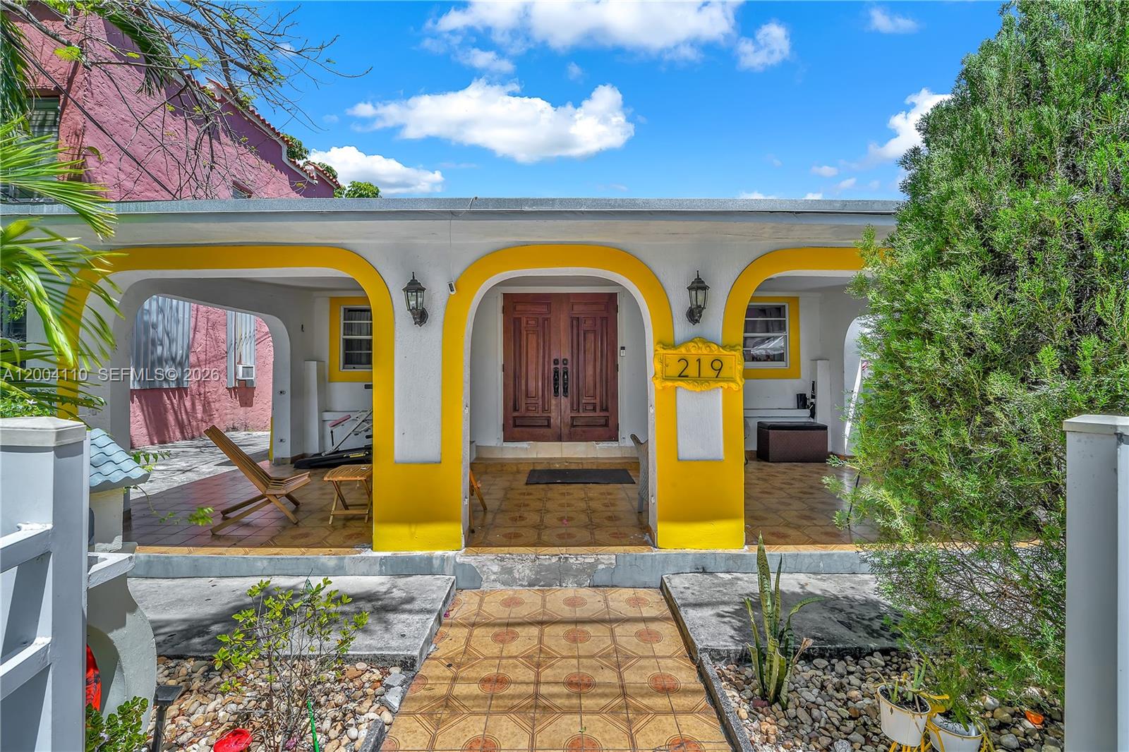 219 SW 6th Ave