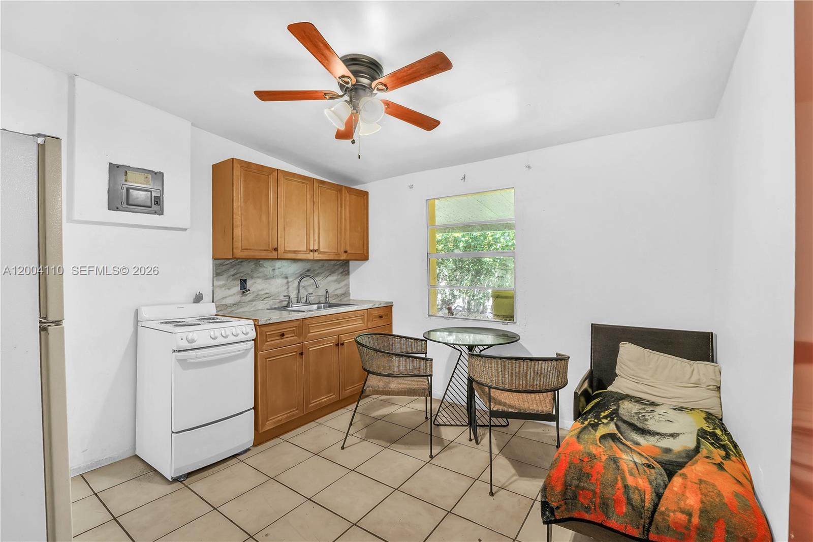 219 SW 6th Ave