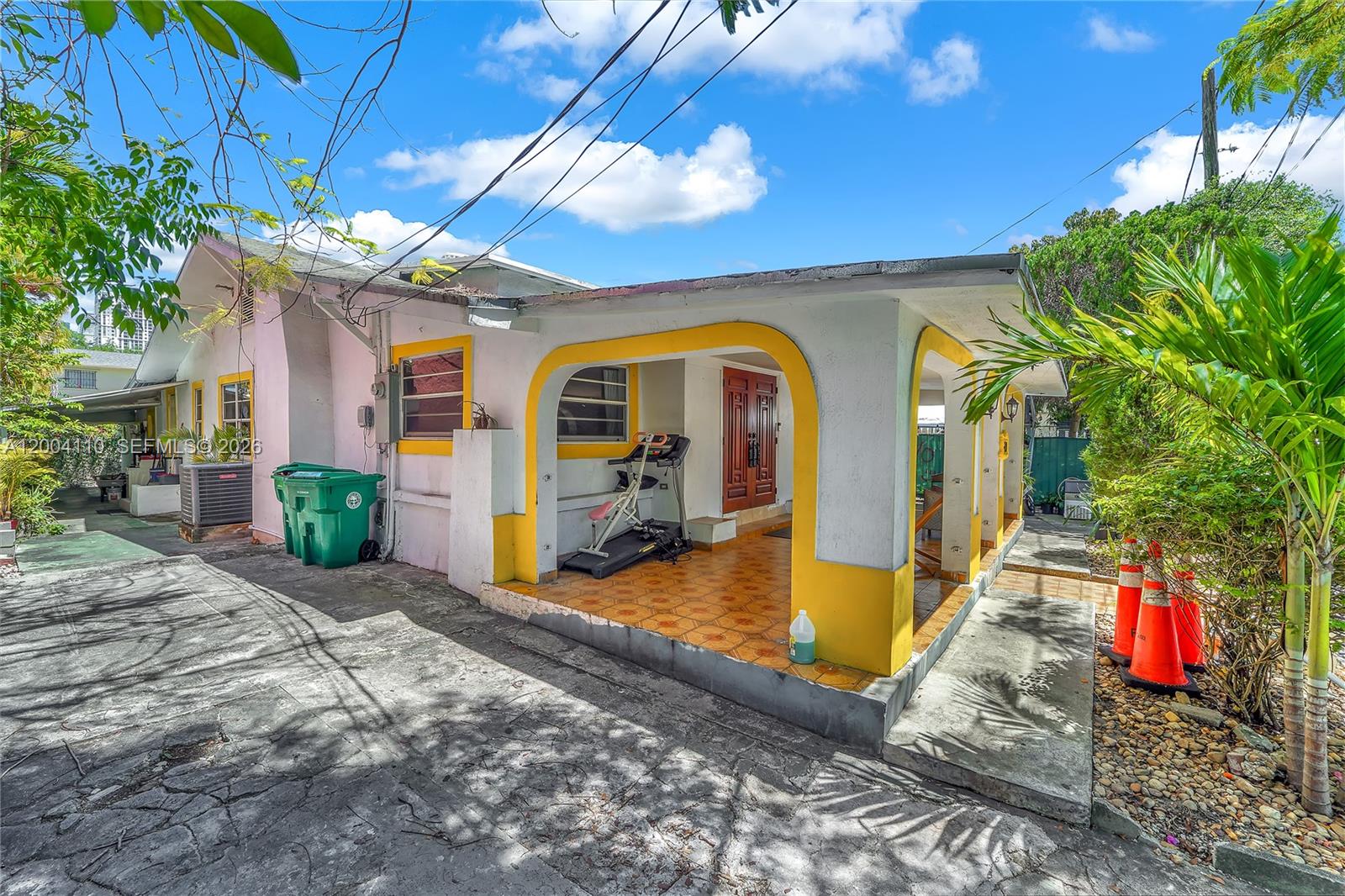 219 SW 6th Ave