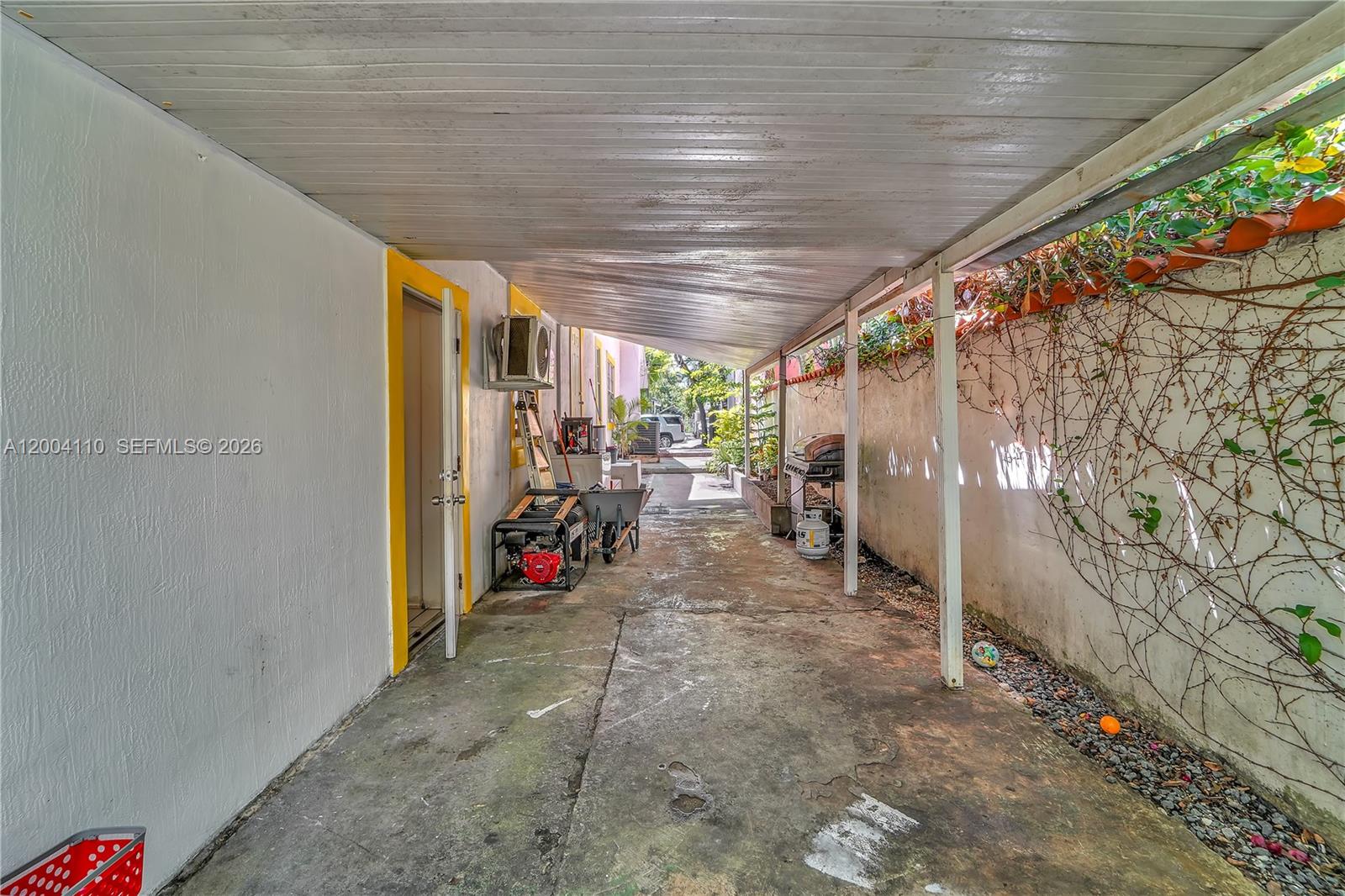 219 SW 6th Ave