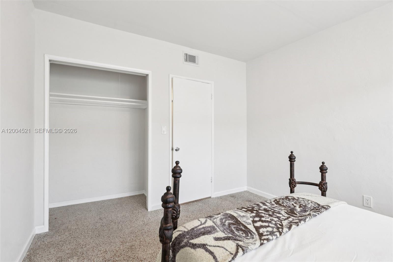 7975 Crespi Blvd